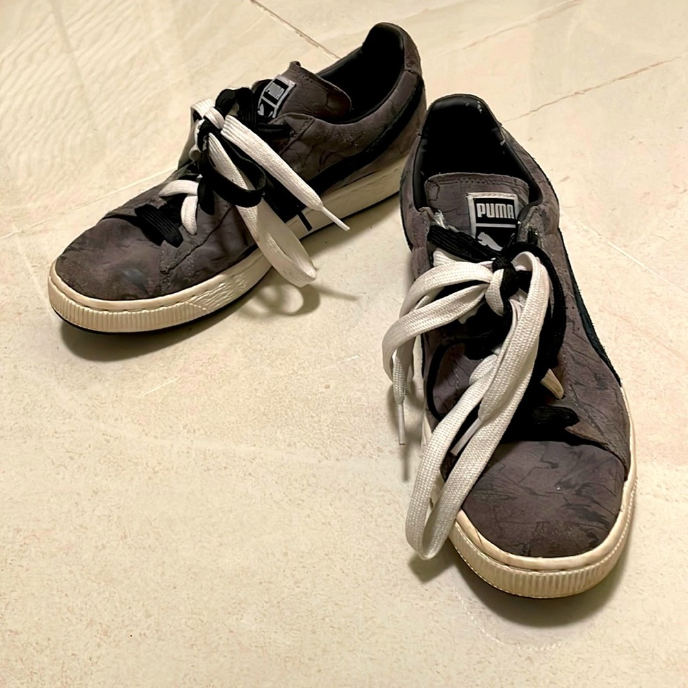 Puma Men’s Suede Brush Emboss Sz 8.5